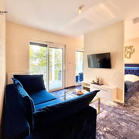 Pod Brzozami Perłowa Przystań * Sianożęty